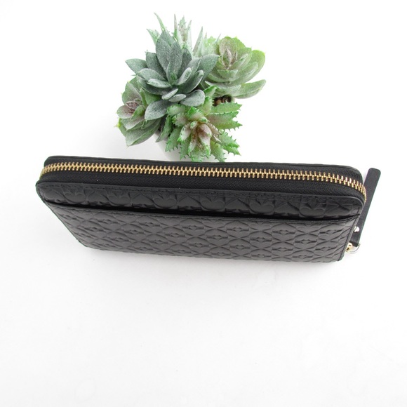 Kate Spade ♠️ Black Zip Around Wallet - Picture 5 of 7